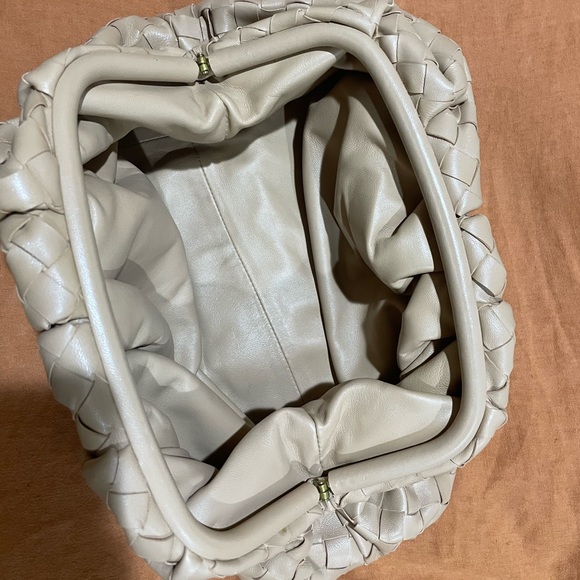 Genuine woven leather dumpling bag - Picture 4 of 5